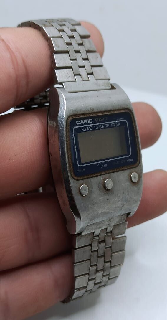 CASIO 50QS-17 デジタル腕時計 クォーツ式 シルバー CASIO（カシオ） デジタル時計 クォーツ 腕時計 型式: 50QS-17