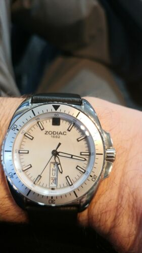 ZODIAC WATCH ZS5501 SPEED DRAGON mother of pearl 41mm Unisex