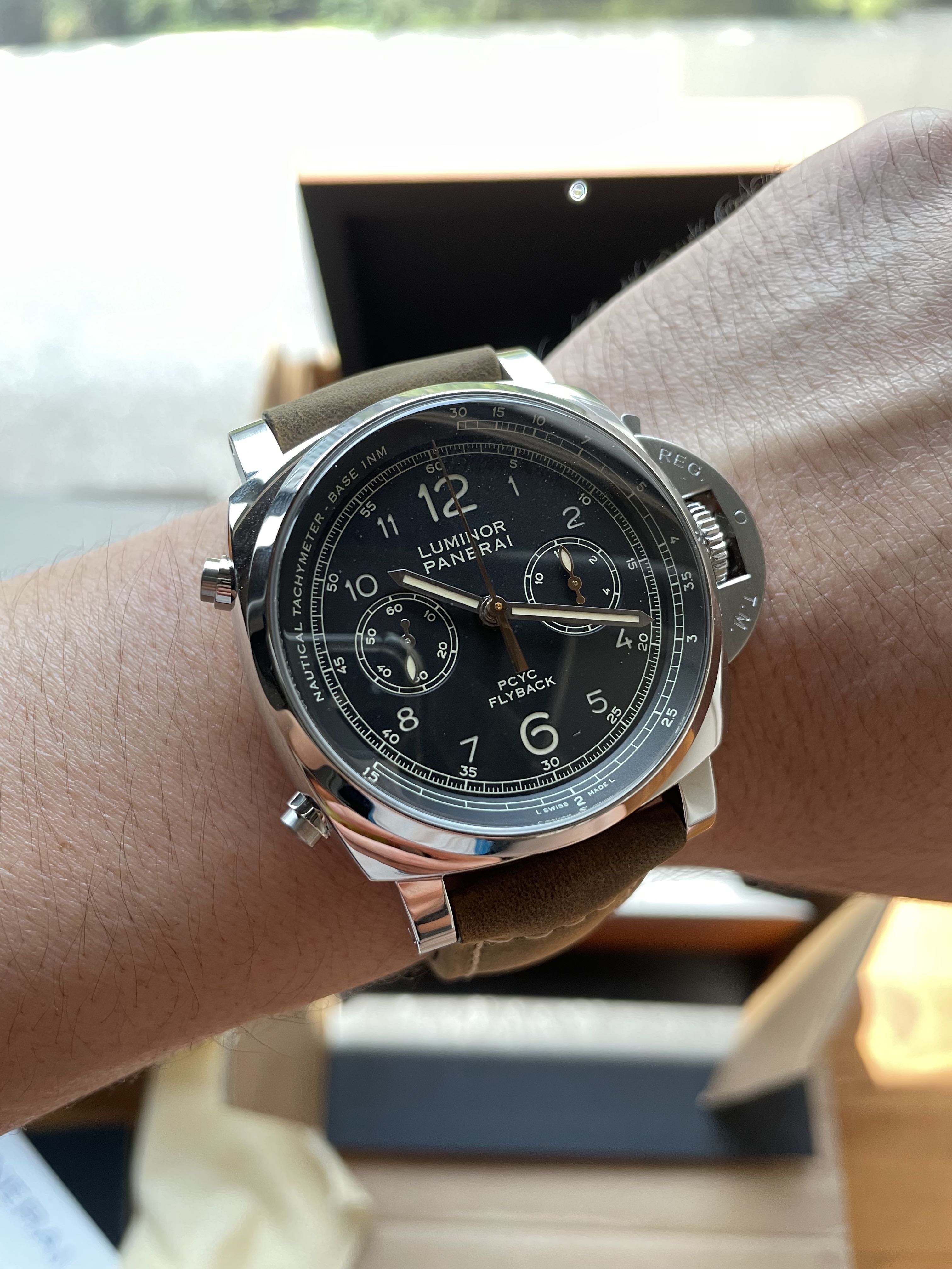 Reserved 8 Years Warranty Like New 44mm Panerai Pam 653