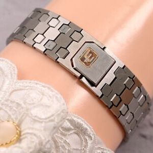 CITIZEN EXCEED Quartz 26mm/5mm Scratch-Resistance SHA dress watch