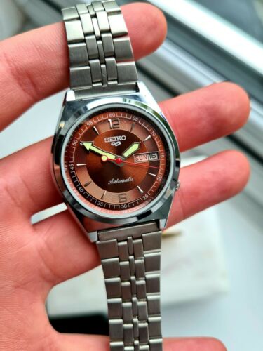 Vintage BROWN 1985 SEIKO 5 Men s Japan Automatic Watch 6319 5180