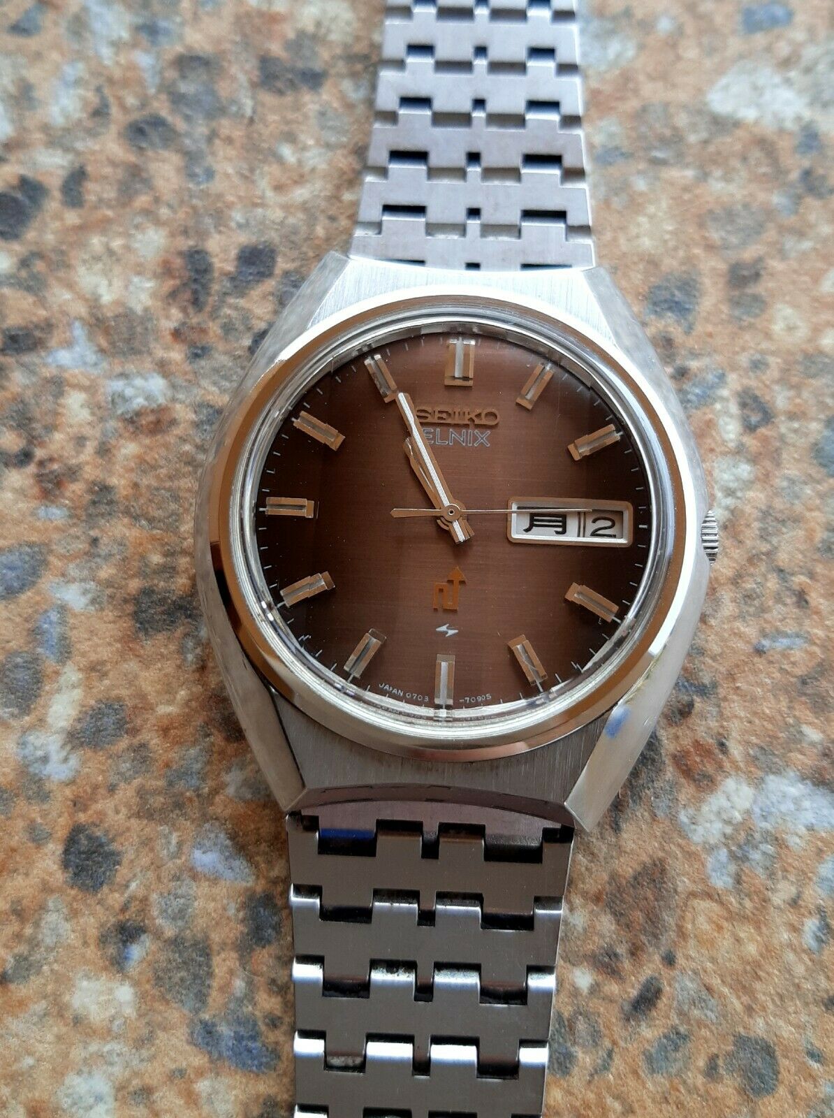 Vintage Seiko Elnix 0703 7080 JDM August 1975 Faceted Crystal JDM