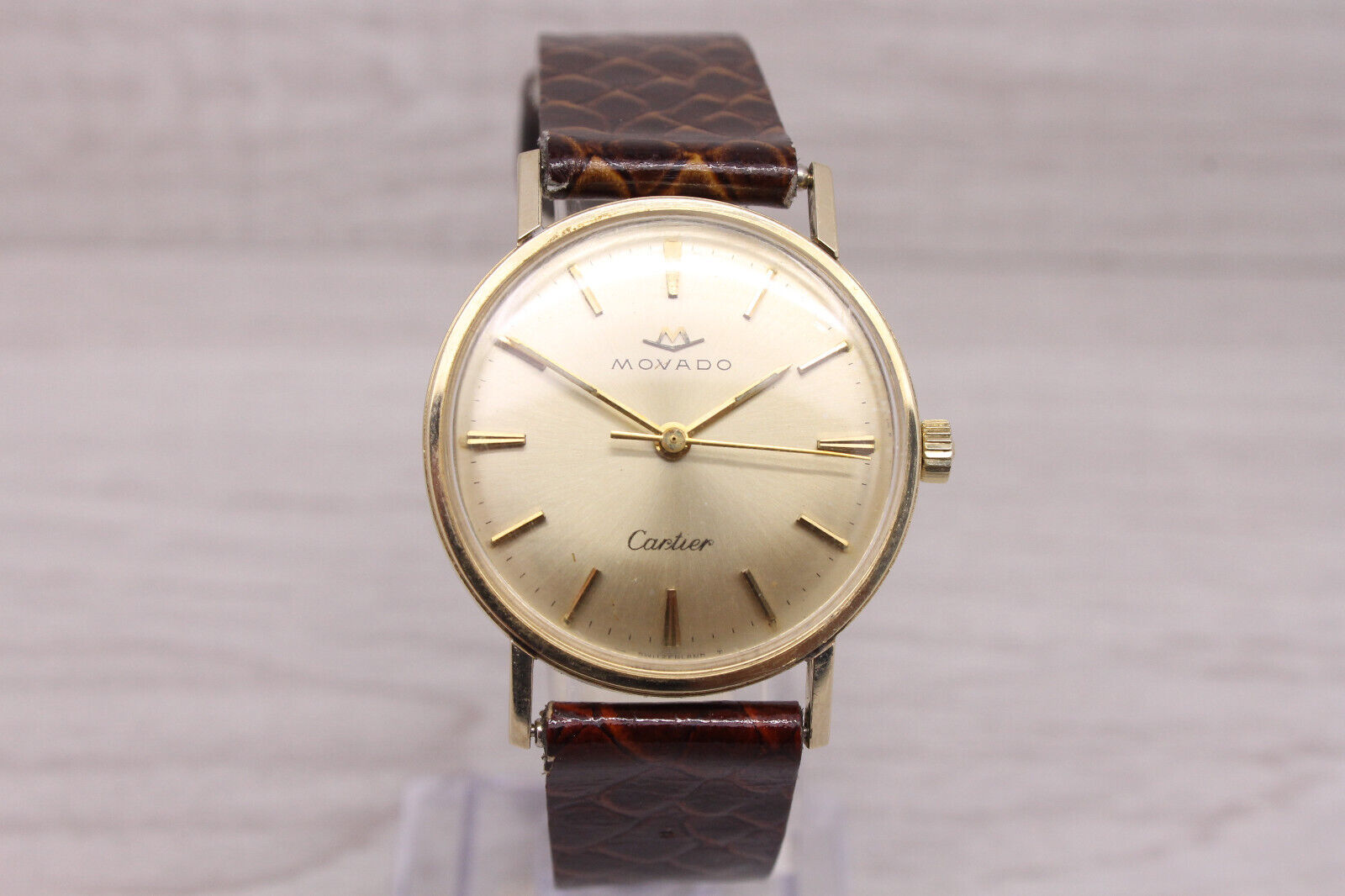 VINTAGE 1965 Movado for Cartier USA 14k Yellow Gold 31mm Watch c