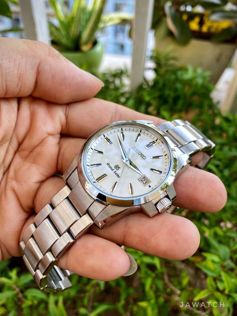 Grand Seiko SBGX057 | WatchCharts Marketplace