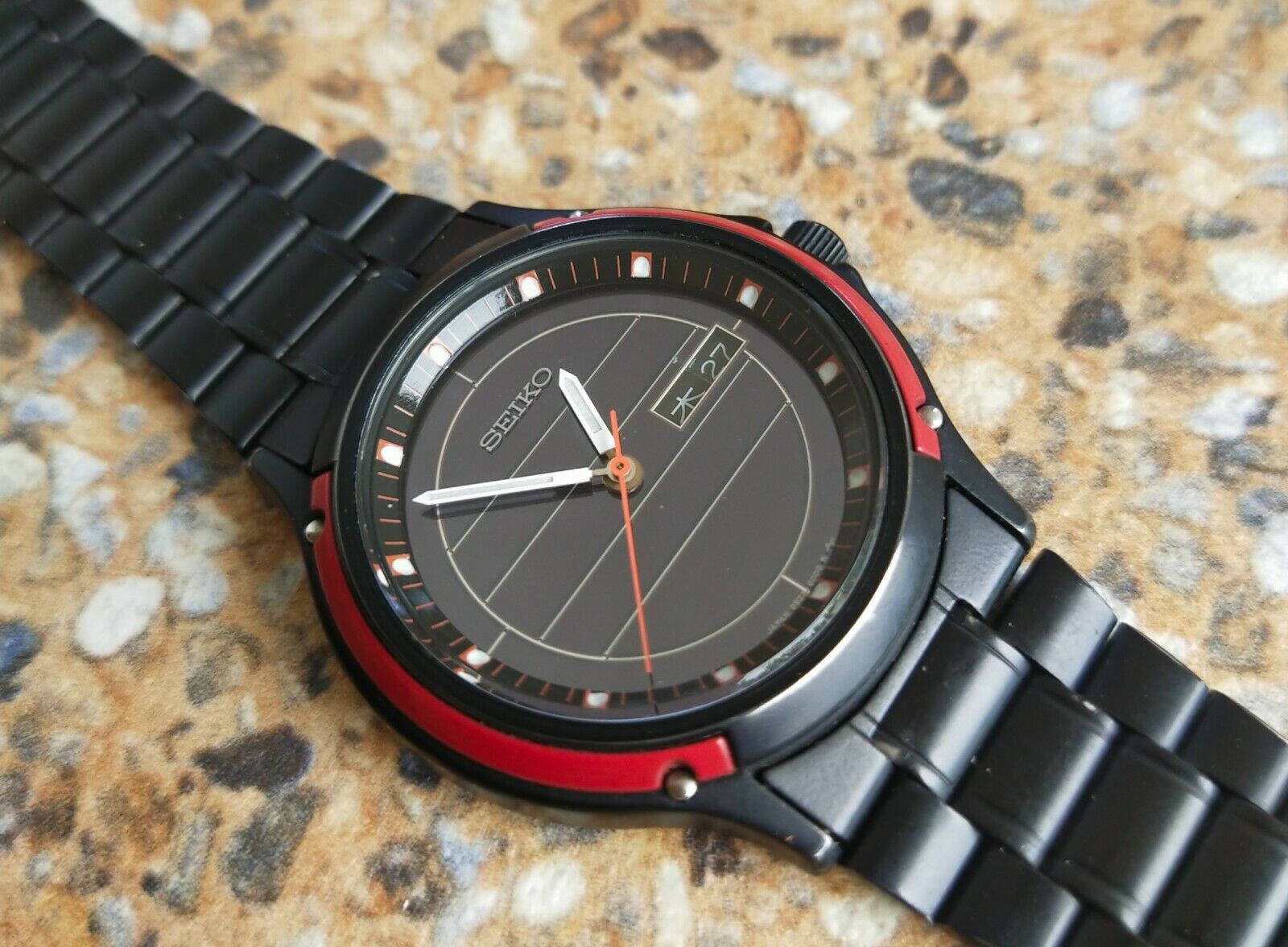 Vintage Seiko Quartz 8S23 6000 October 1986 Kanji JDM