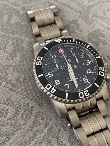 むぎ　オーダー Victorinox Swiss Army 241065 Maverick II - TITANIUM CHRONOGRAPH