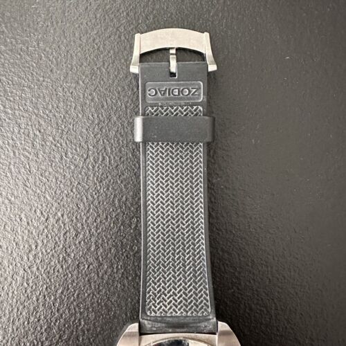 Zodiac Zo5522 Speed Dragon Luminous Alarm Chronograph Watch