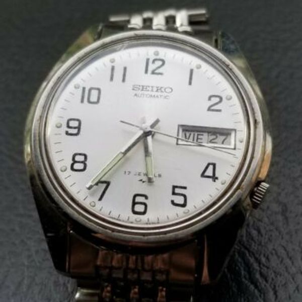 Vintage Seiko 7009-8129 17 Jewel Automatic Self Winding Day & Date ...