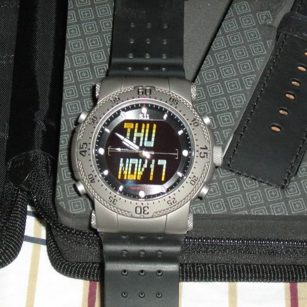 5 11 Hrt Titanium Watch Watchcharts