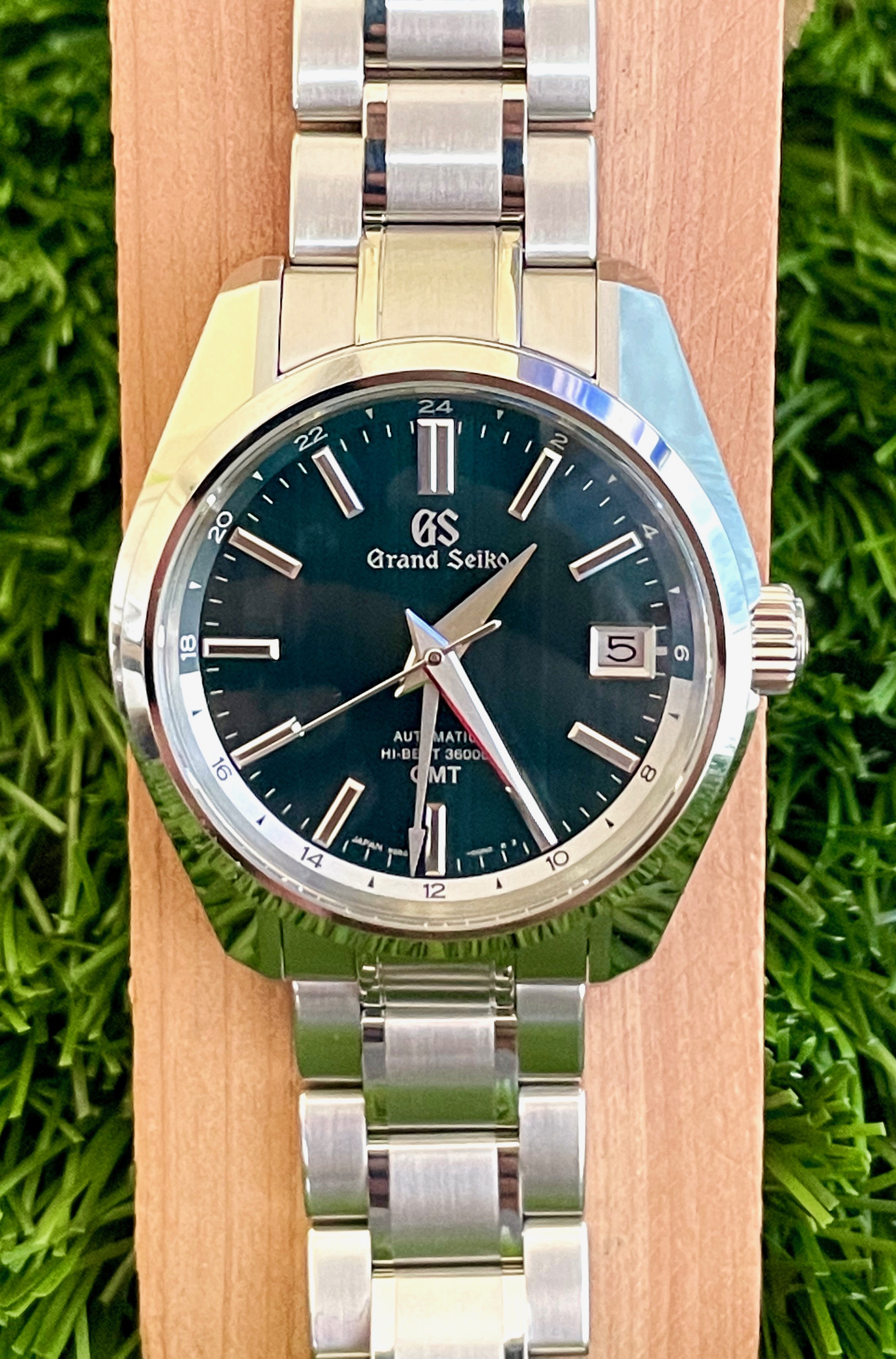 FS Grand Seiko SBGJ241 SBGJ241G Hi Beat GMT WatchCharts Marketplace