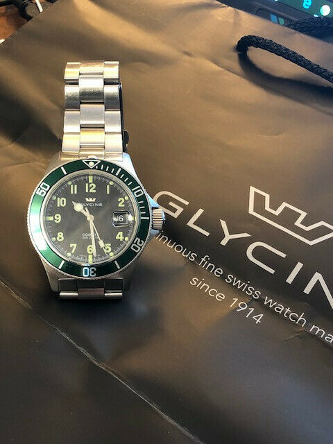 Glycine pre Invicta Combat Sub 42mm Automatic Black Dial Green