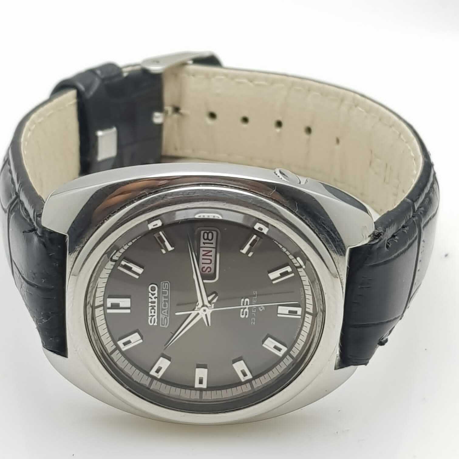 Seiko 5 Actus SS Automatic Vintage Men's Watch Metallic Grey 6106