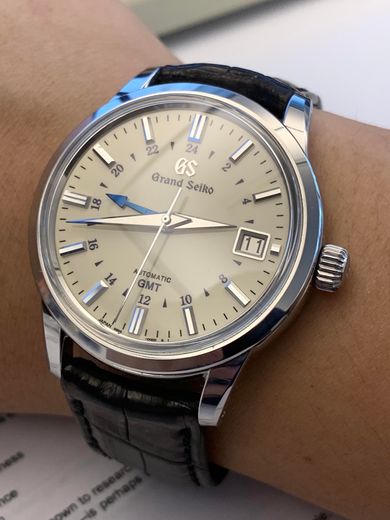 WTS] Grand Seiko SBGM221 Automatic GMT (Mint! Beautiful Dial!) | WatchCharts