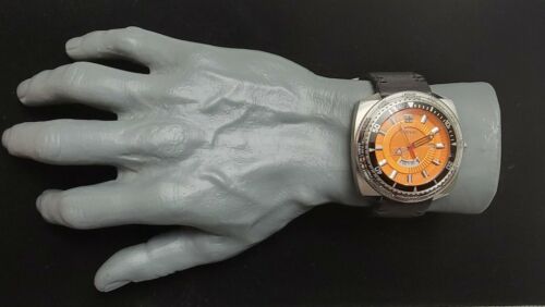 ★みかん★コタイサドラゴン Zodiac Super Sea Dragon ZO3703 Orange Dial Dual Time Quartz Men's