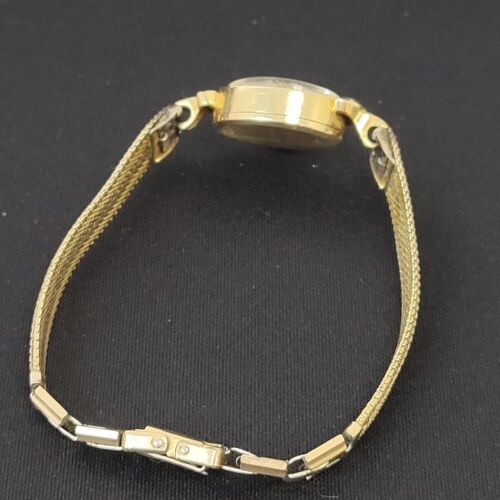 Vintage Benrus (1176-318) 14k Gold Ladies Watch w/ Duchess  display picture 3