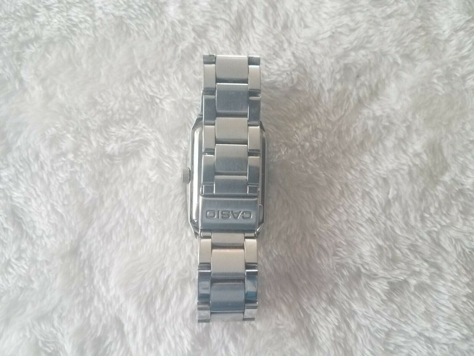 Men's Casio MTP-1165 1330 Silver Tone Watch Needs Battery