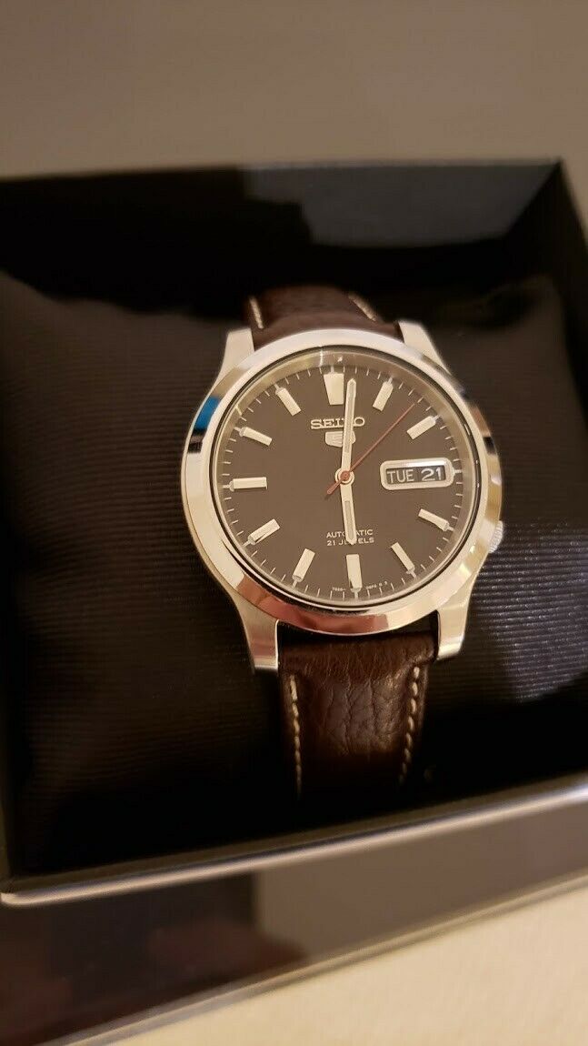 seiko snk795 leather