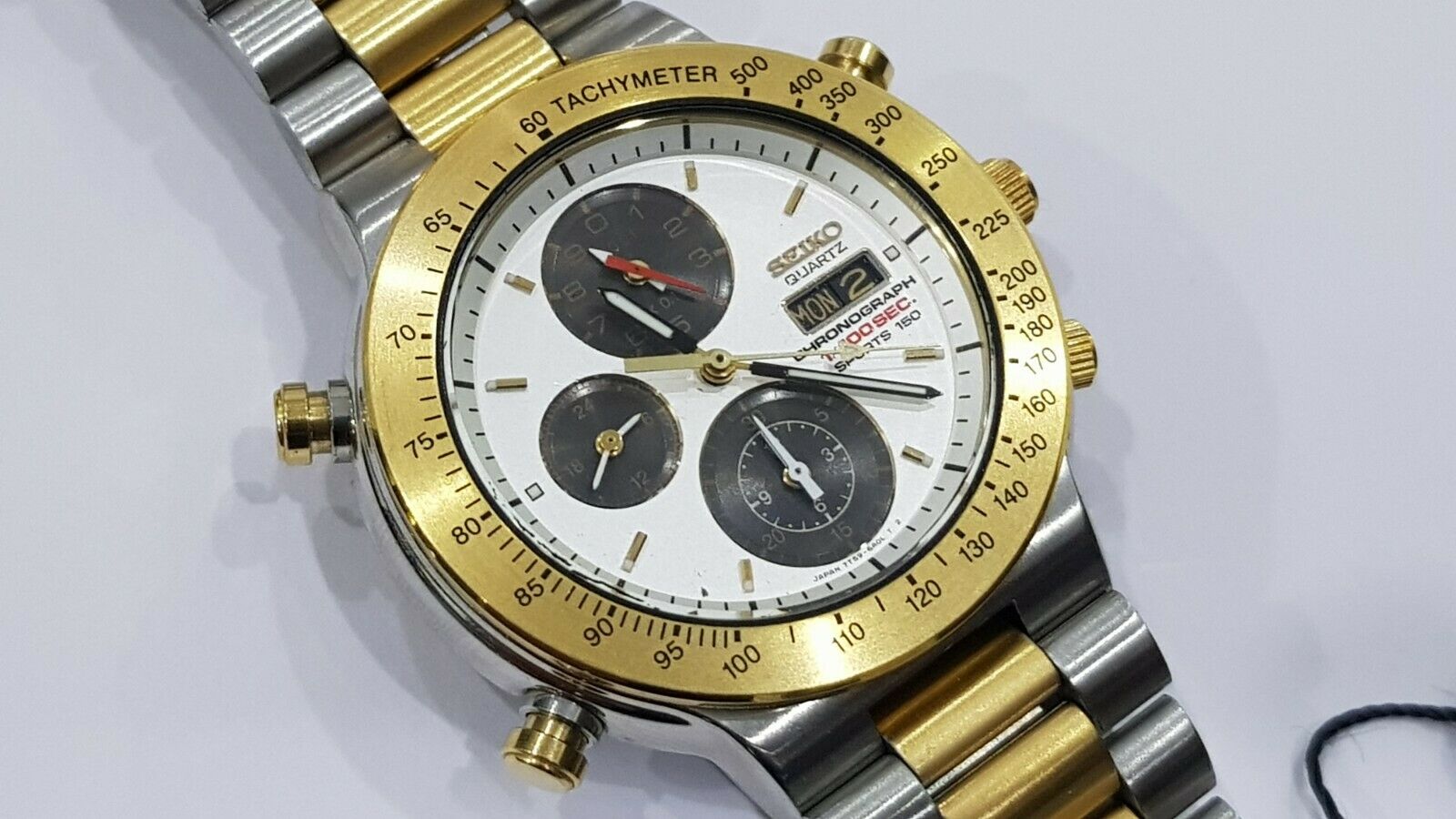 Seiko 7T59 - 6A00 1/100 Sec Sports 150 Quartz Chronograph-RARE