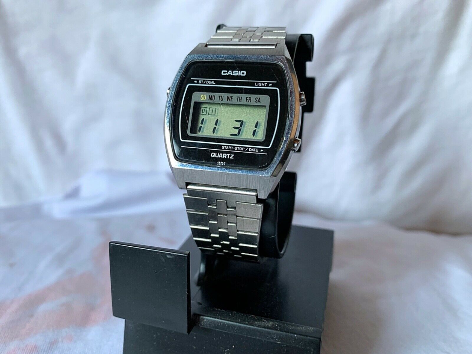 Reloj Casio Vintage Unisex Metal Plateado A1100D-1