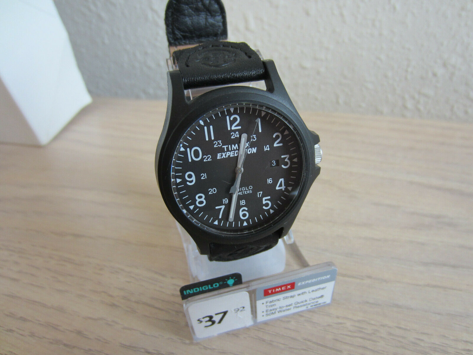 tw4b08100