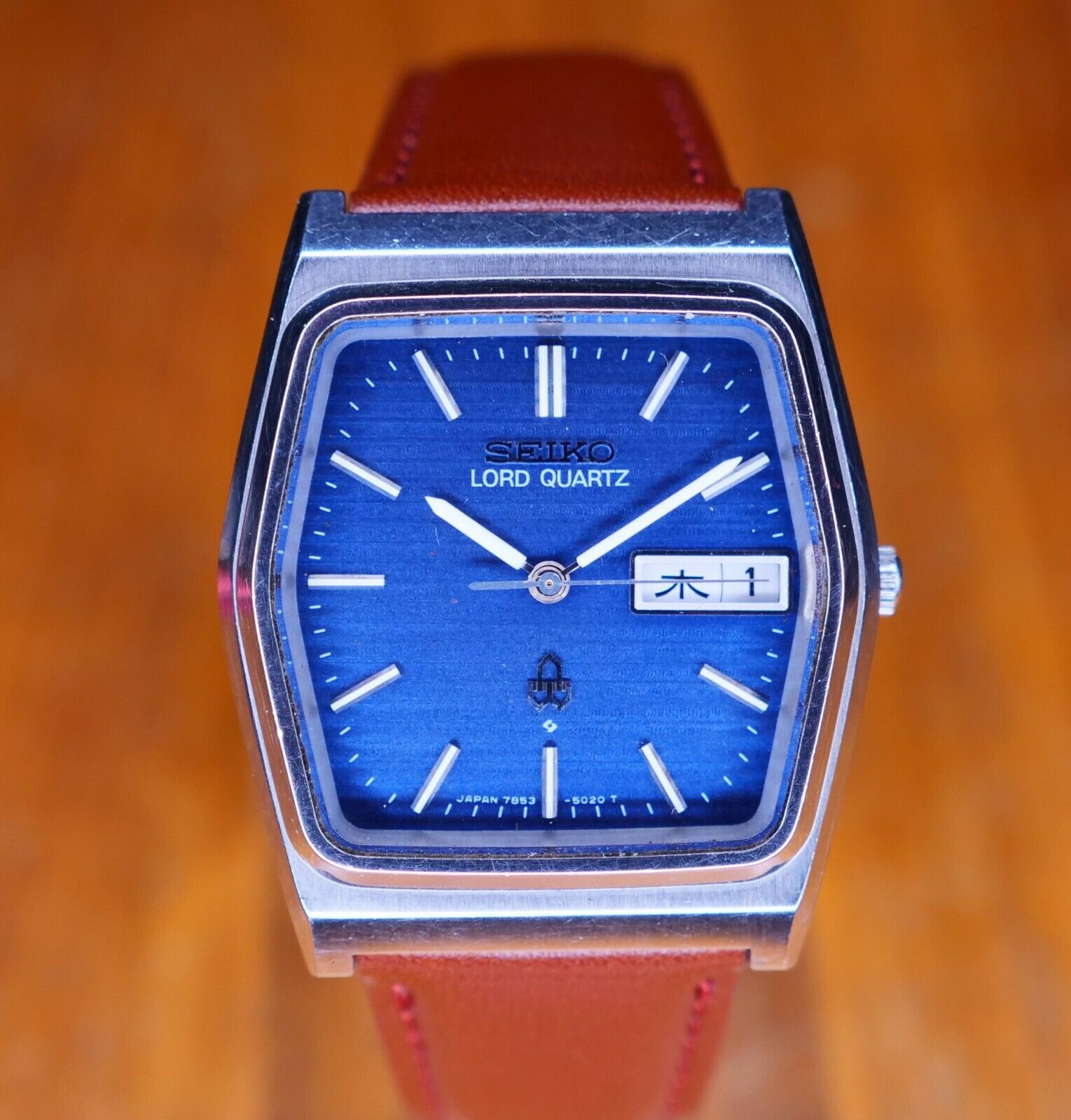 希少　1978年代　SEIKO LORD 7853-5020　TV刑　メンズ稼働 Seiko Lord Quartz - 7853-5020 - Textured Blue Dial | WatchCharts