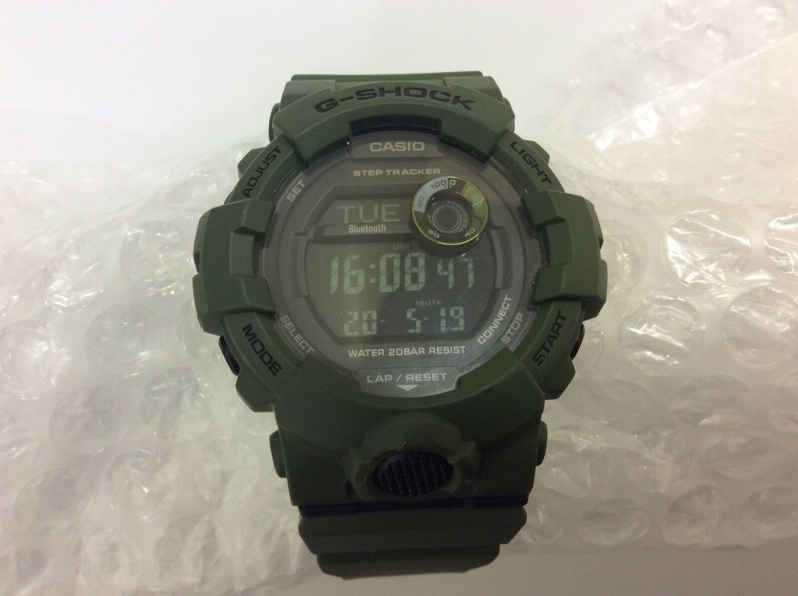 Casio G SHOCK 3464 GBD 800 , Bluetooth with tin and instructions