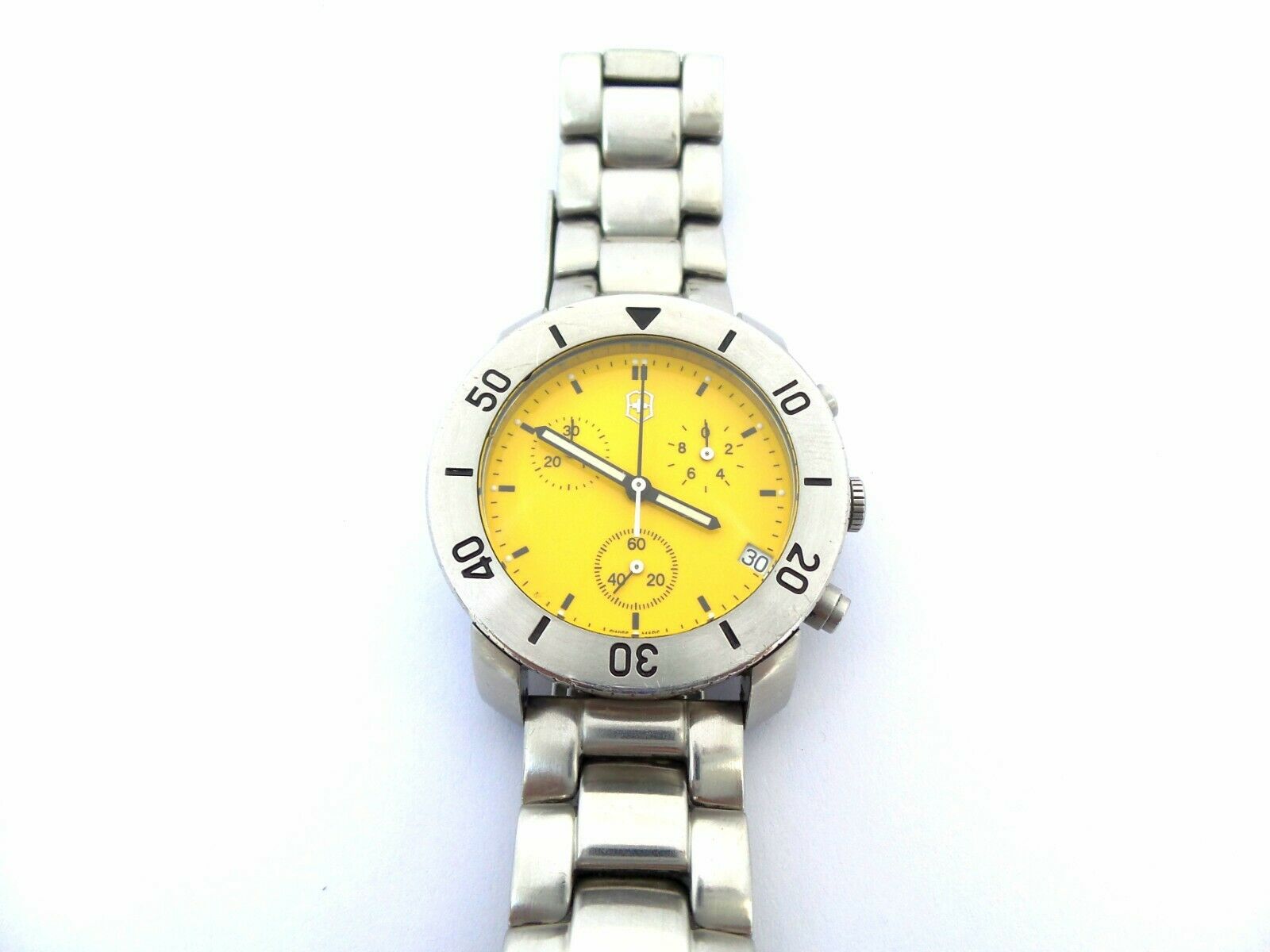 Victorinox Swiss Army V7-12 chrono Men's Watch | WatchCharts