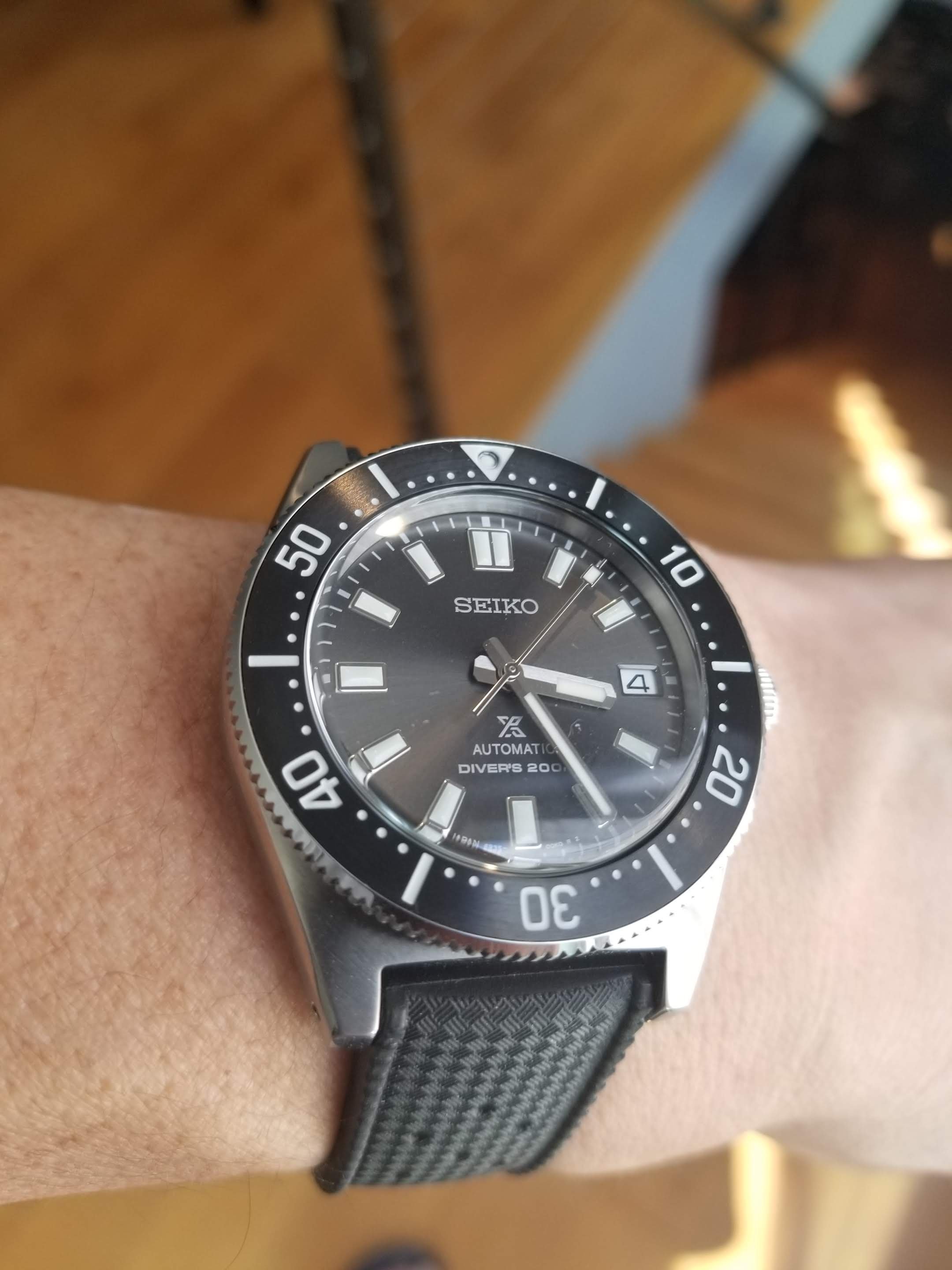 seiko spb143j