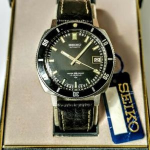 VINTAGE SEIKO 7005-8050 AUTOMATIC POOR MAN'S 62MAS WRIST WATCH COMPLETE  FULL SER | WatchCharts