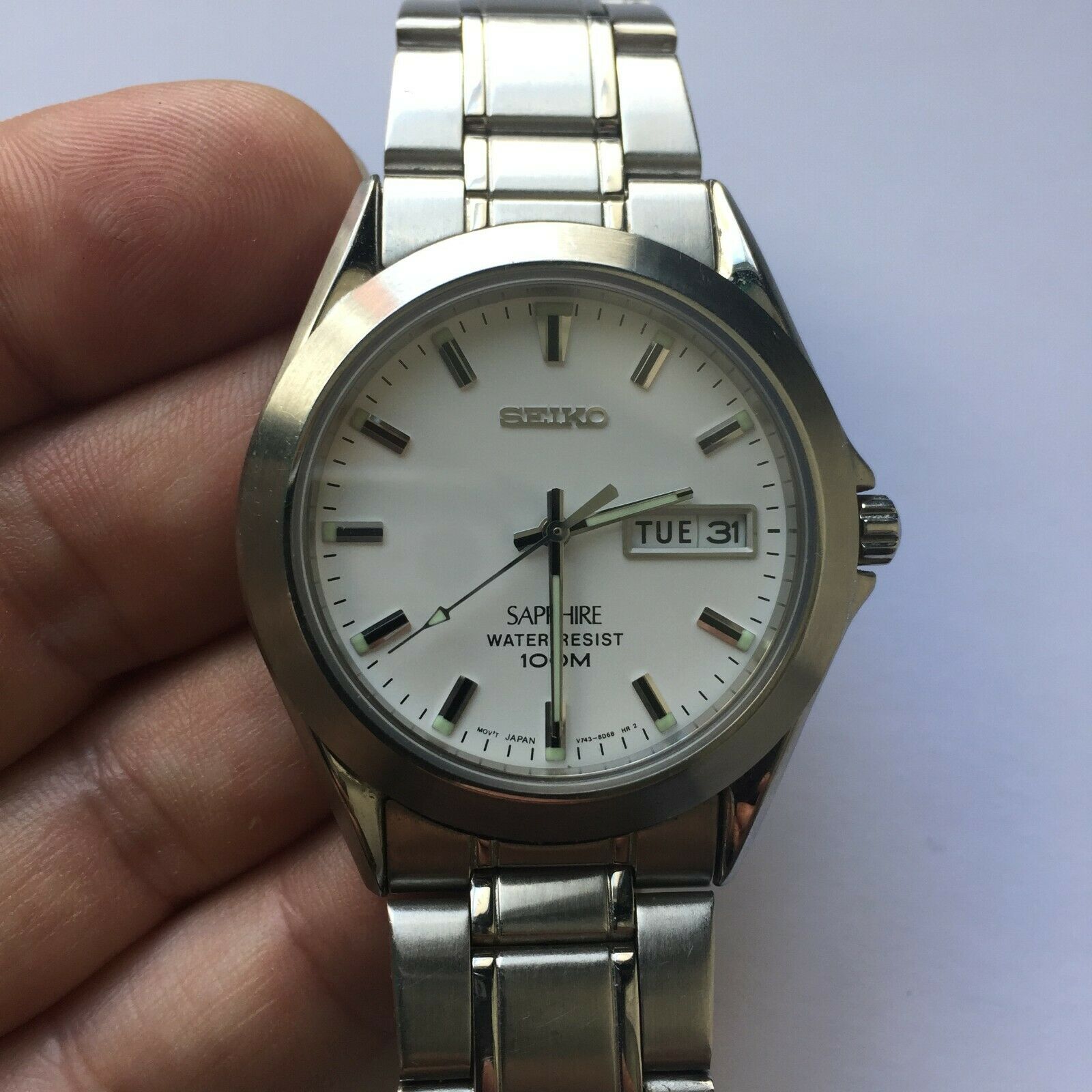 Seiko Sapphire Stainless Steel Watch V743-8B50 with white face 