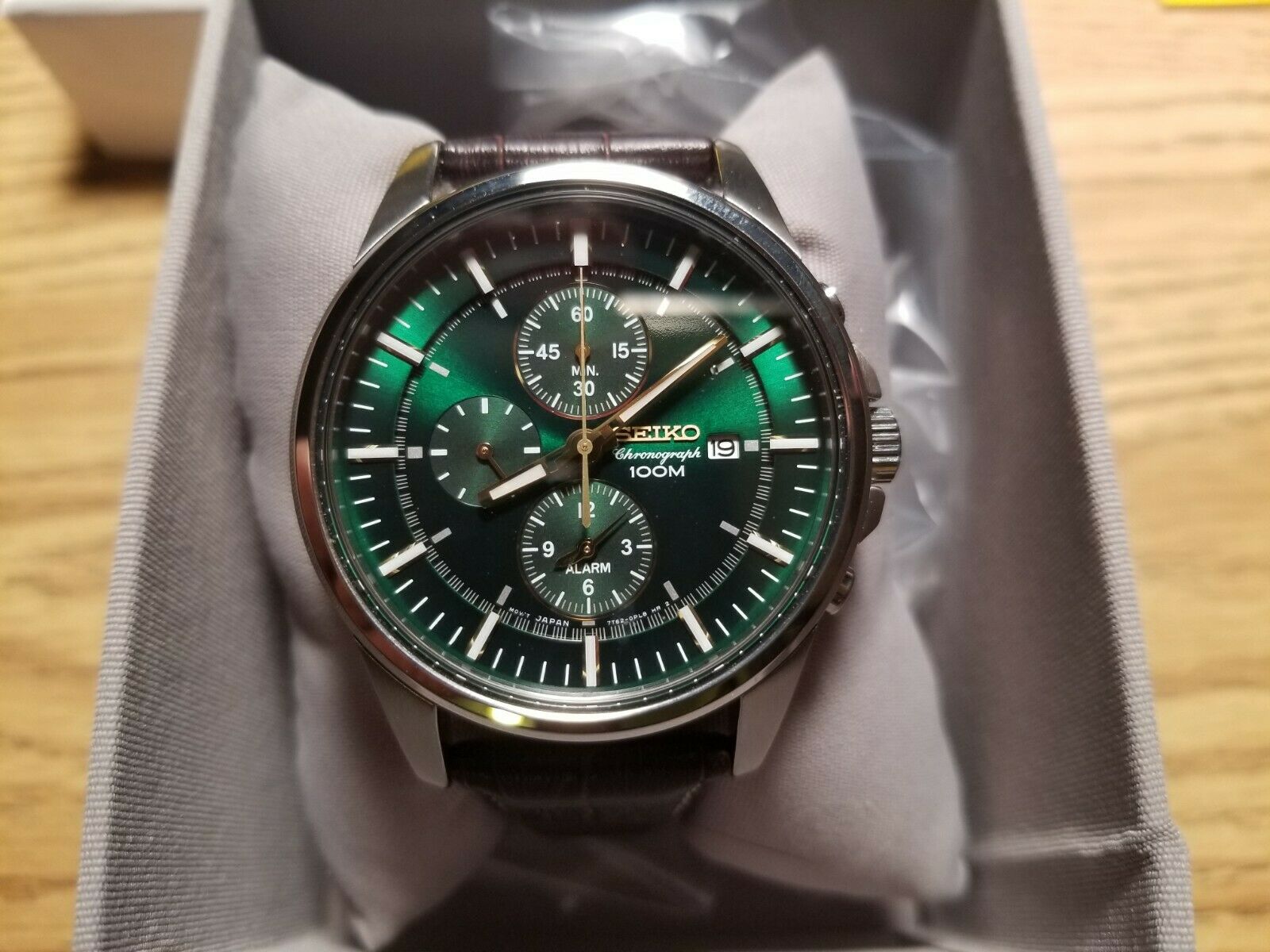 Seiko 7T62-0LD0 Chronograph SS Leather Quartz Authentic Mens Watch