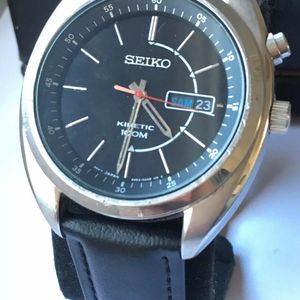 Seiko Kinetic 5M63-0AK0 100m Day Date Men's Watch With Black Leather Strap  | WatchCharts