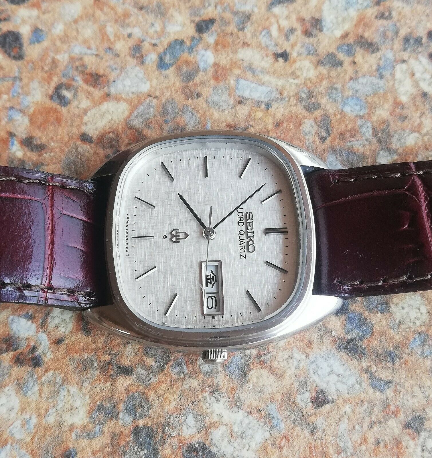 Vintage Seiko Lord Quartz JDM Kanji 8243 5010 August 1979