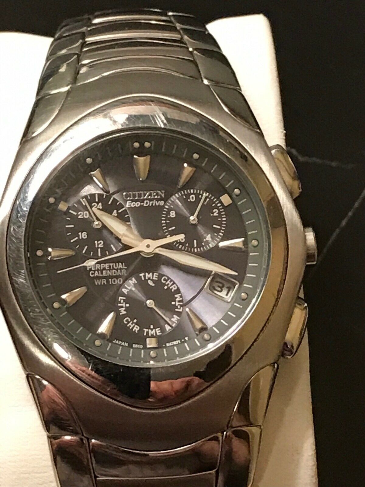 Citizen eco drive E810 H27074 perpetual calendar siver w black dial ref. 58 WatchCharts Marketplace