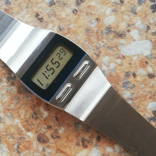 SEIKO セイコー F231-4000 クォーツ 純正ベルト ヴィンテージ SEIKO セイコー F231-4000 クォーツ 純正ベルト ヴィンテージ