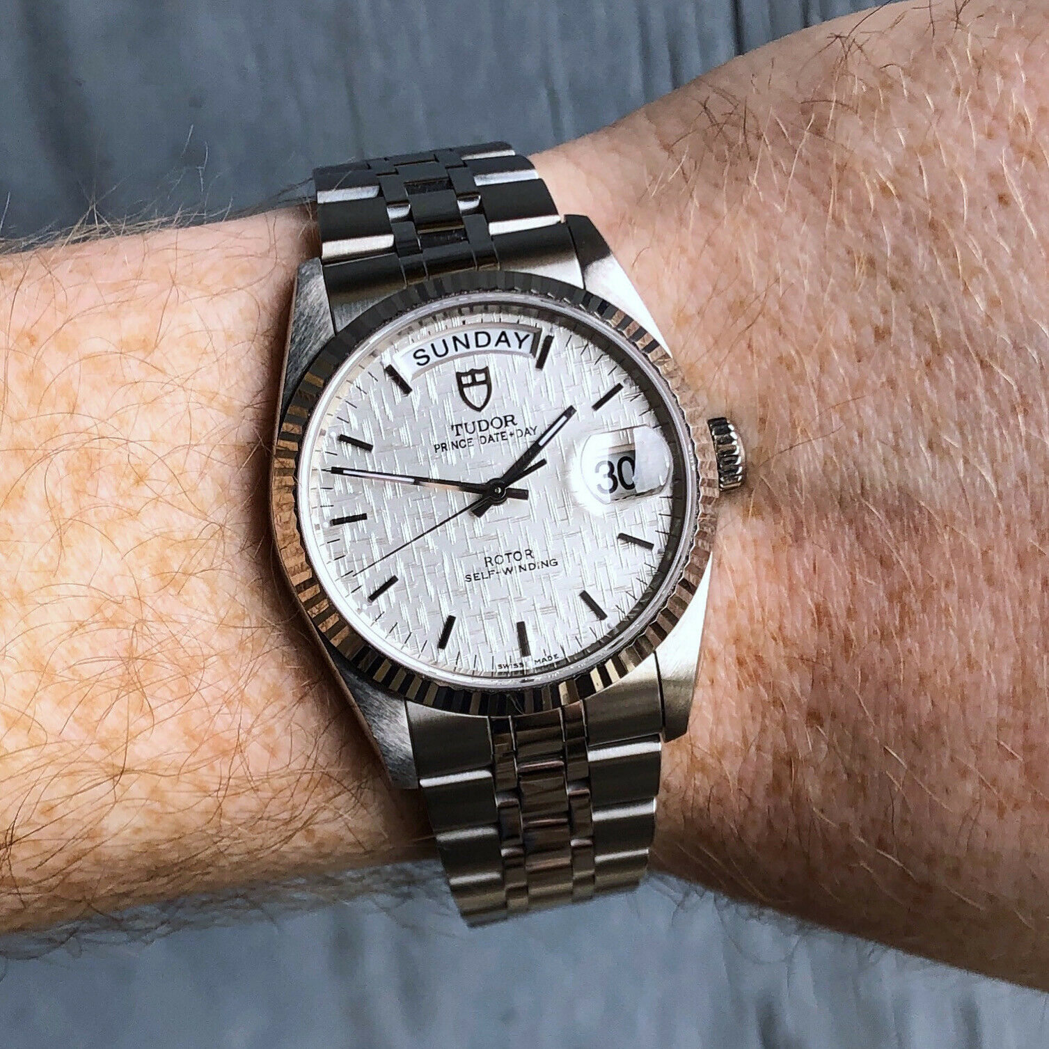 Tudor Prince Date Day 76214 Linen Dial 