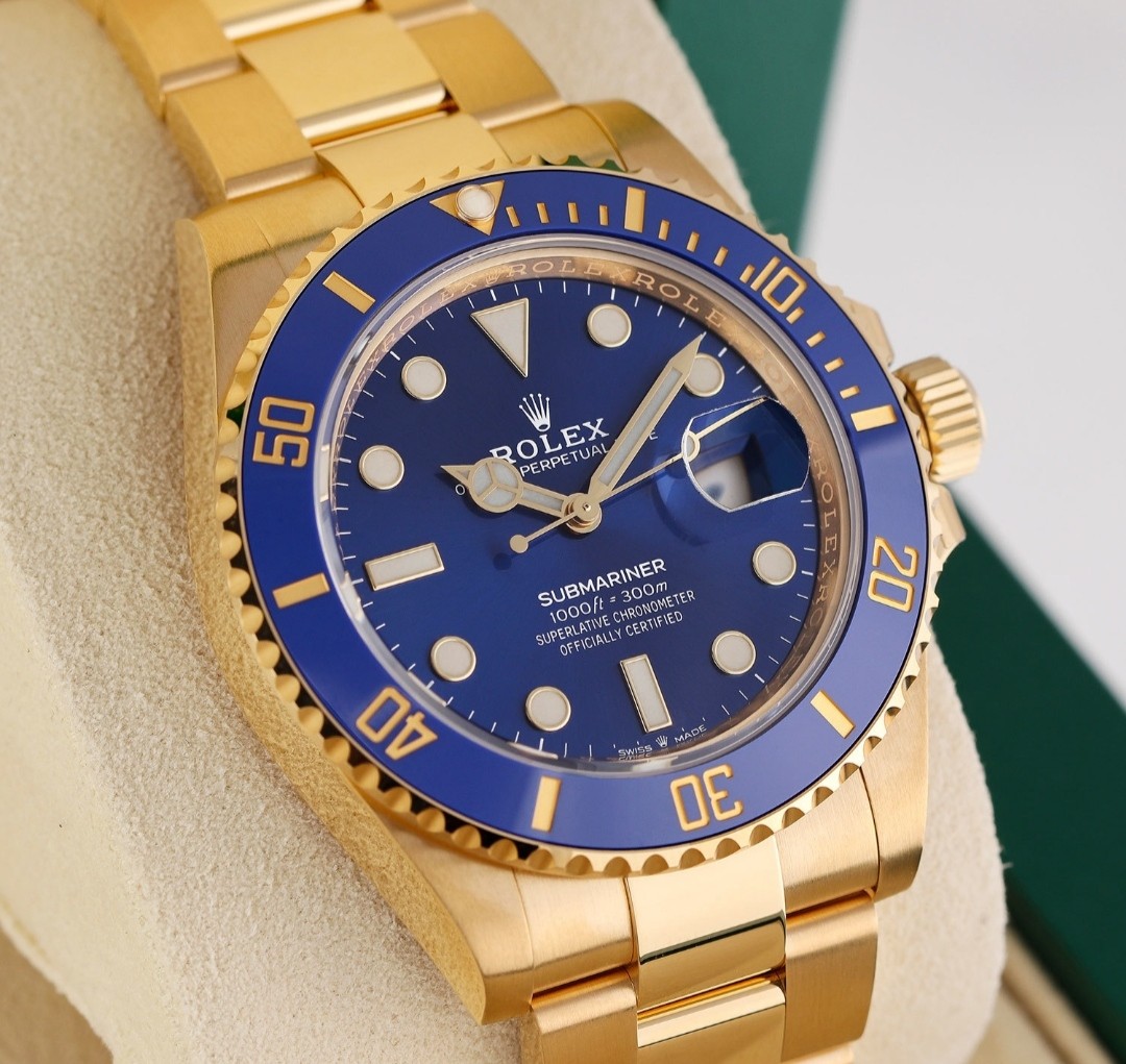 3k discount Rolex 41mm Submariner 126618LB Yellow Gold with Blue