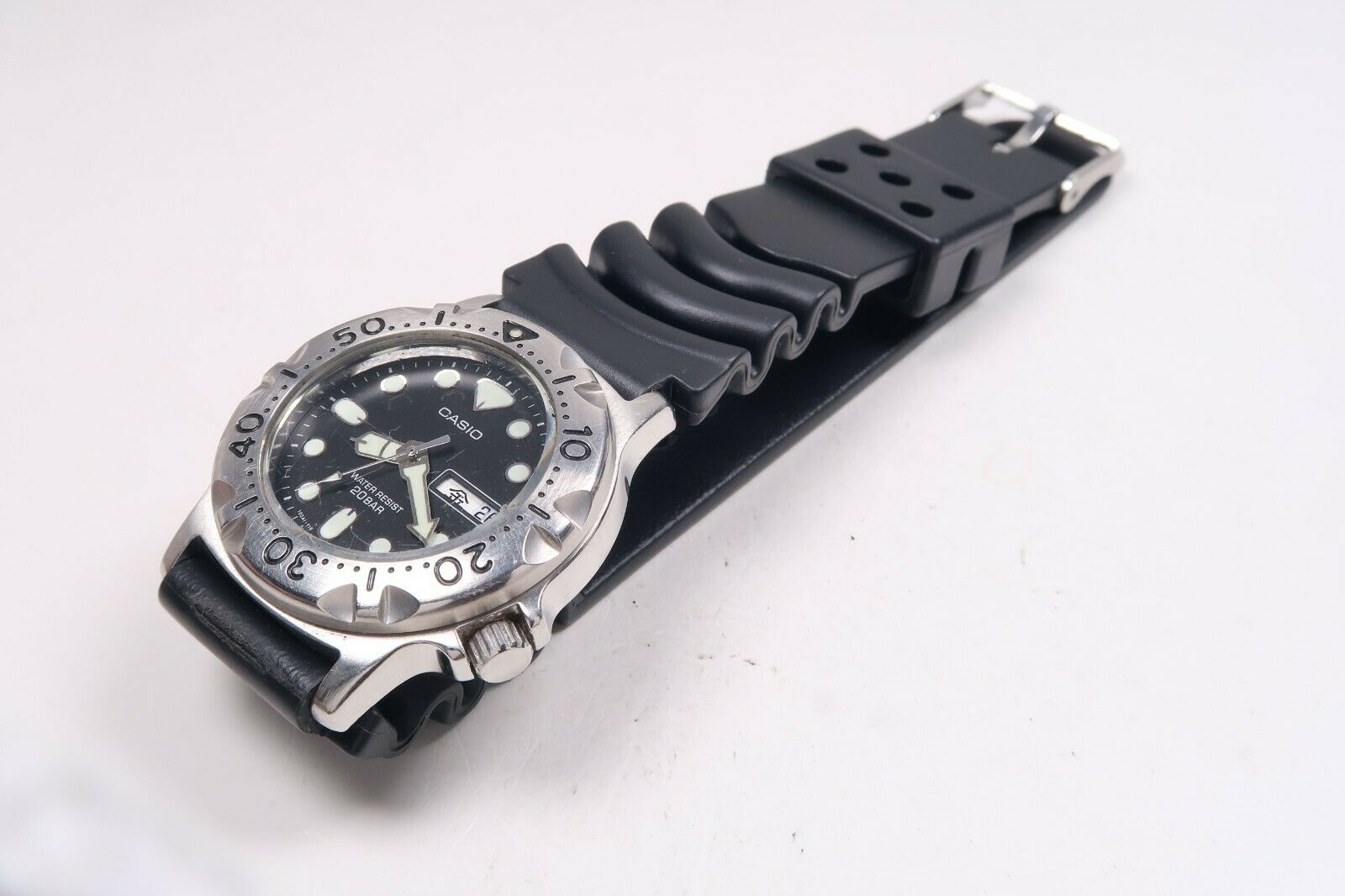 CASIO DIVER MD-723 20BAR WATCH JAPAN | WatchCharts Marketplace