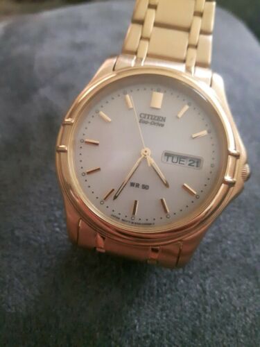 Citizen eco drive wr best sale 50 gold