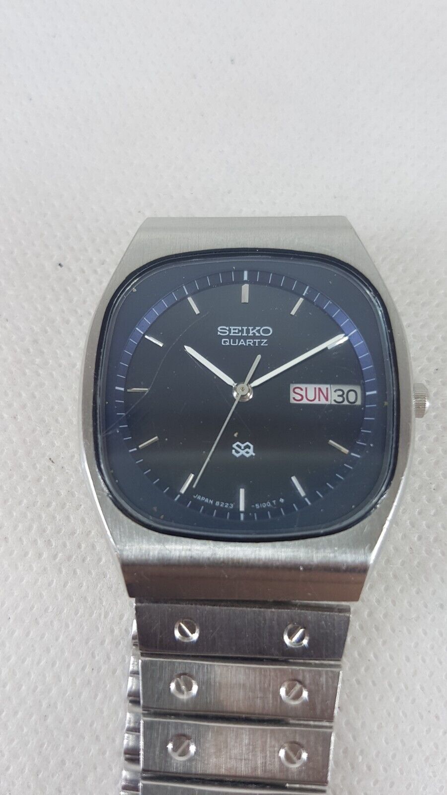 Seiko SQ Quartz 8223- 510A Arabic & English days. rare model