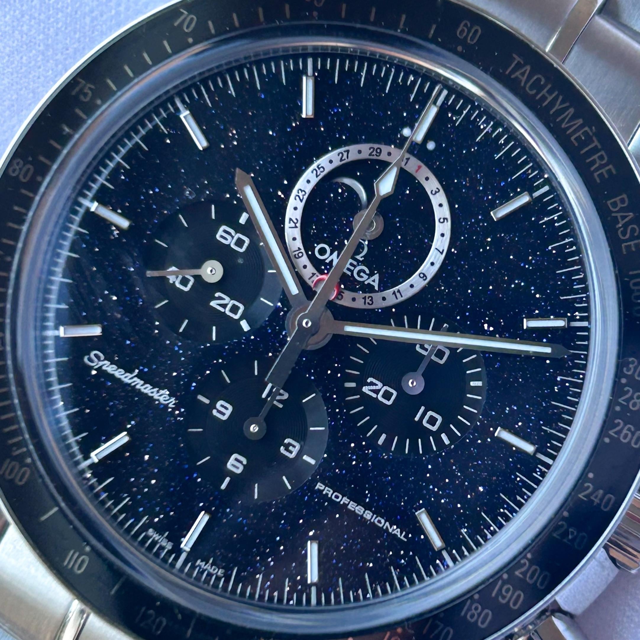 WTS OMEGA Speedmaster Moonwatch Stainless 44mm Aventurine Dial