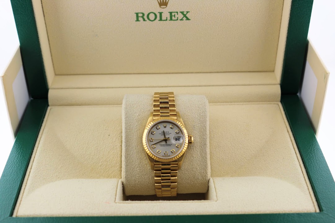 1996 Rolex Ladies Datejust 69178 Silver Diamond Dial 18kt