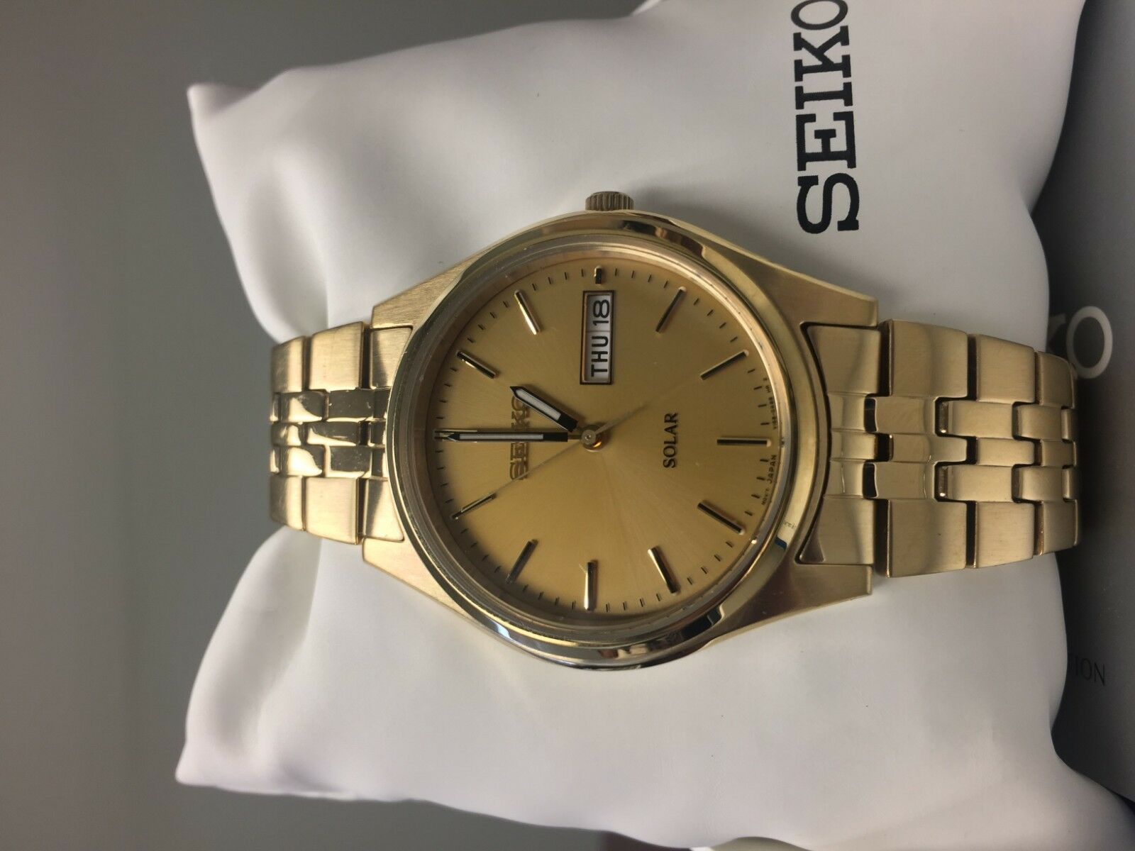 seiko solar sne036