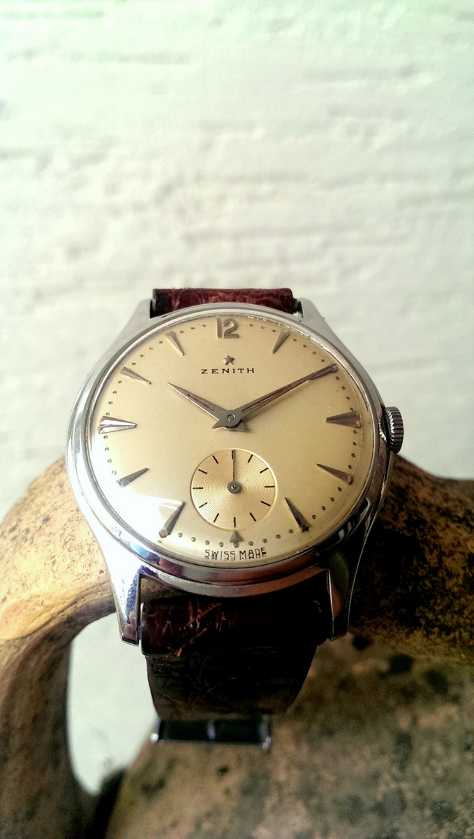 Vintage Zenith cal. 126-6 -very good cond.- | WatchCharts