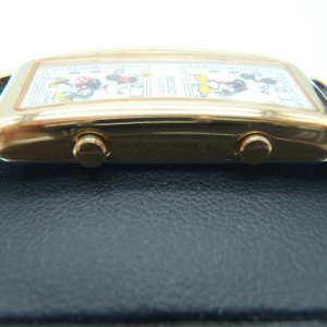 RARE 2 TIME ZONES SEIKO MICKEY & MINNIE MOUSE LADIES WATCH RARE 2 TIME ZONES SEIKO MICKEY & MINNIE MOUSE LADIES WATCH