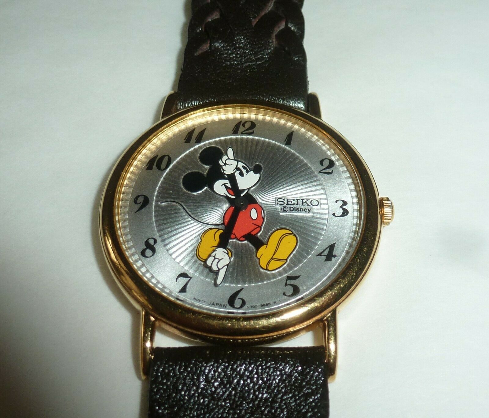 Rare Vintage Seiko Mickey Mouse Sunburst Watch Vintage Seiko Sunburst Quartz Disney Mickey Mouse Watch Gold  main image 2