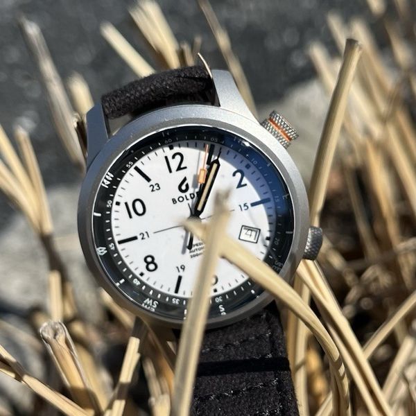 Boldr Expedition I White Sands, Lume Dial Inner Rotating Bezel, Sellita ...