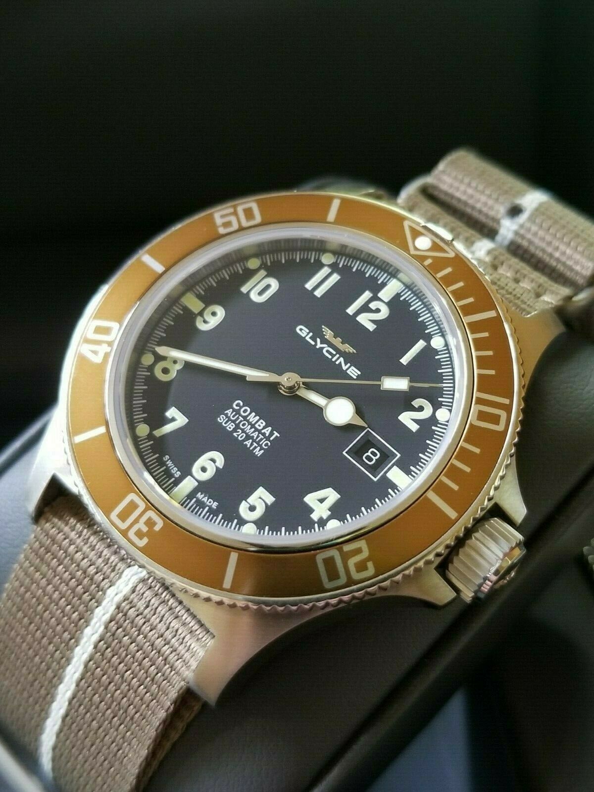 Glycine Combat Sub GL0090 Watch Automatic 42mm Mint