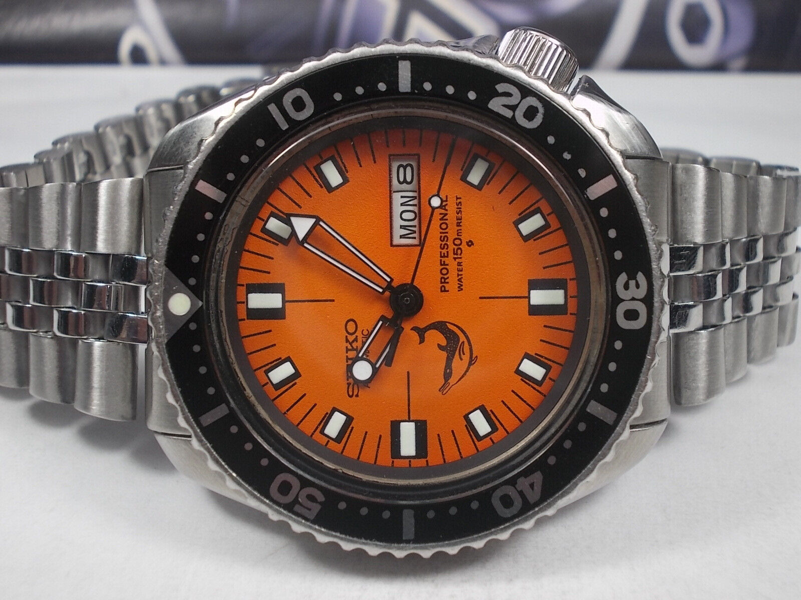 SEIKO 150M DAY/DATE AUTO MENS WATCH 6309-7290 'ORANGE DOLPHIN' (SN