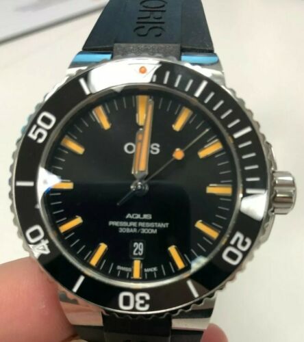 Oris Aquis Date Black Dial Orange Markers Men s Automatic Watch